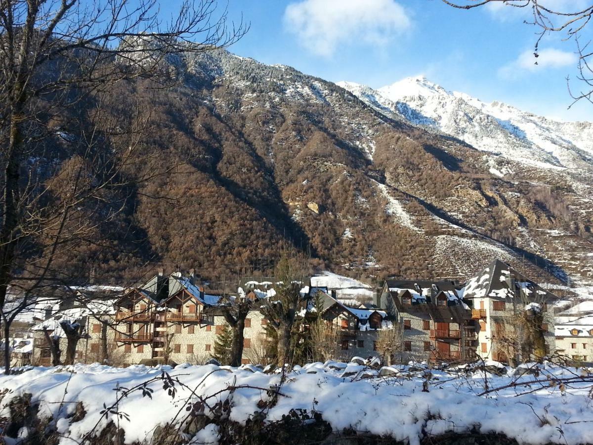 Residencial Valle De Benasque Εξωτερικό φωτογραφία